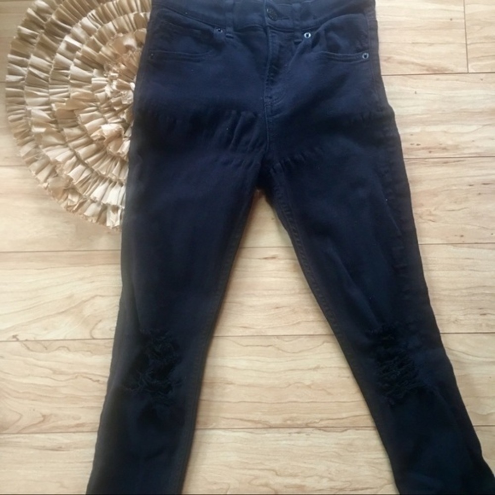 Sale! Express Destroyed Black Denim Legging Size 0